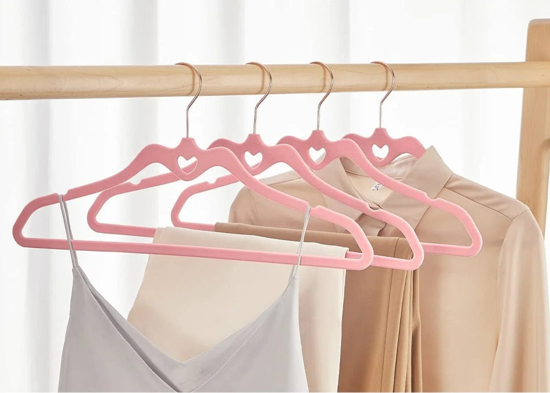 Velvet Hangers 60 Pack, Pink Non Slip Flocked Felt Hangers, Sturdy Velvet Clothes Hangers, Cute Heart Hangers, Heavy Duty Coat Hangers, Ultra Slim Beige Hangers for Closet Space Saving